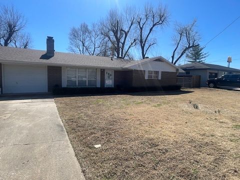 Photo of 803 2nd Street, Bentonville, AR 72712 (MLS # 1339561)