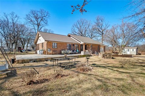 Single Family Residence in Centerton AR 10585 Keller Road 3.jpg