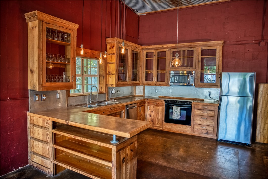 22-17-28 - Residential