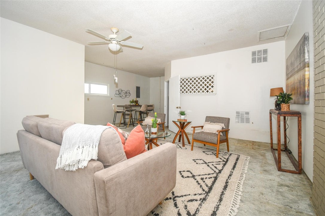 Western Hills Sub Siloam Spgs - Residential