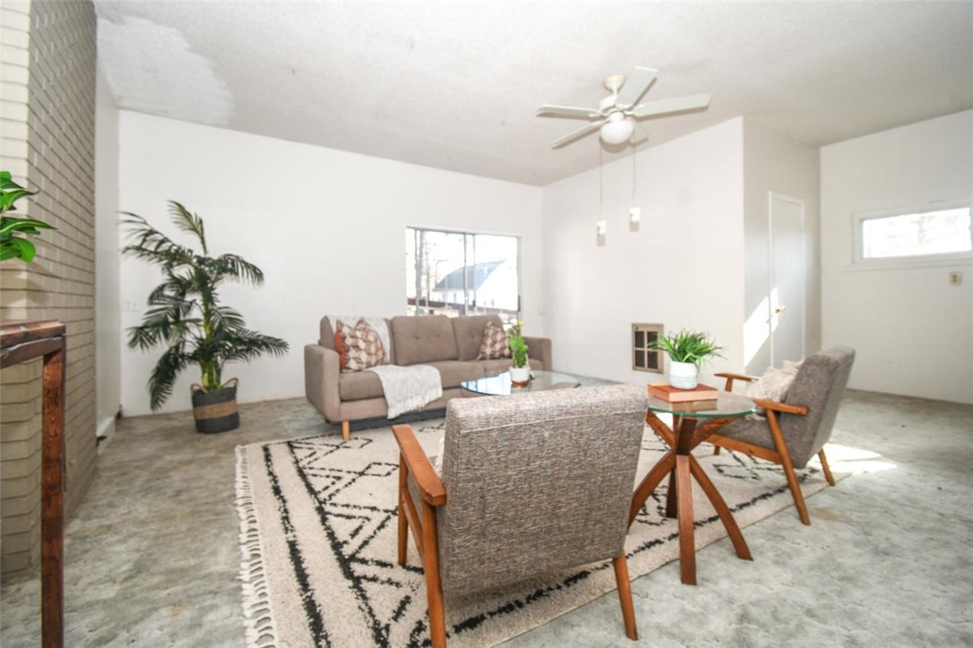 Western Hills Sub Siloam Spgs - Residential