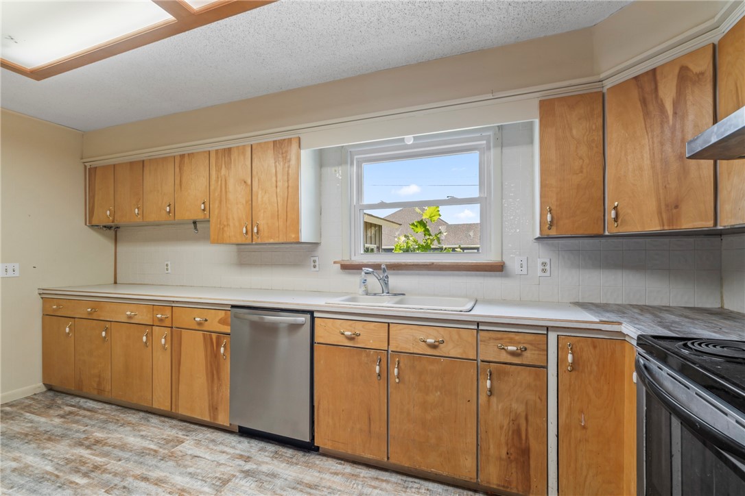 Western Hills Sub Siloam Spgs - Residential