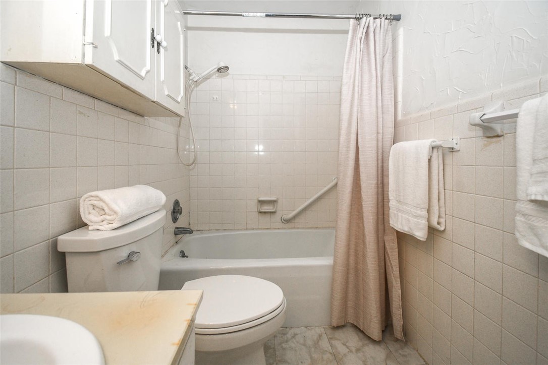 Western Hills Sub Siloam Spgs - Residential