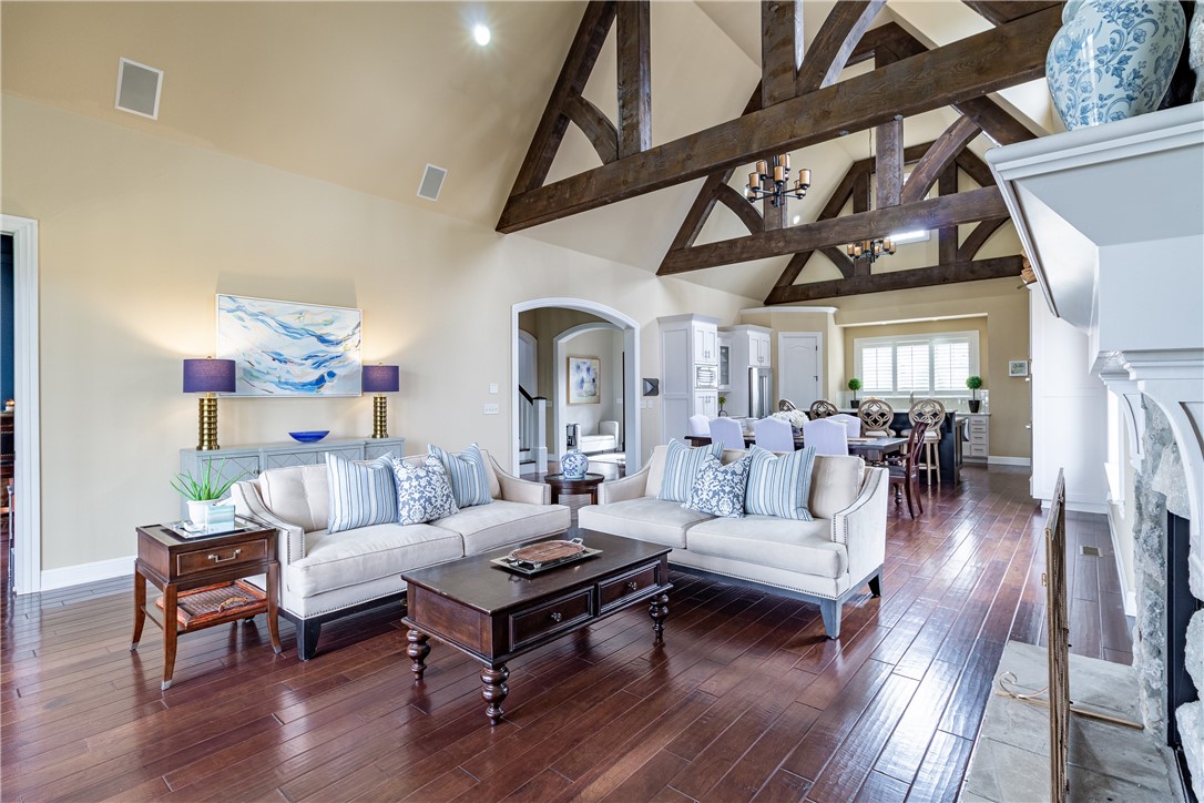 Shadow Valley Pud Ph Vii Rogers - Residential