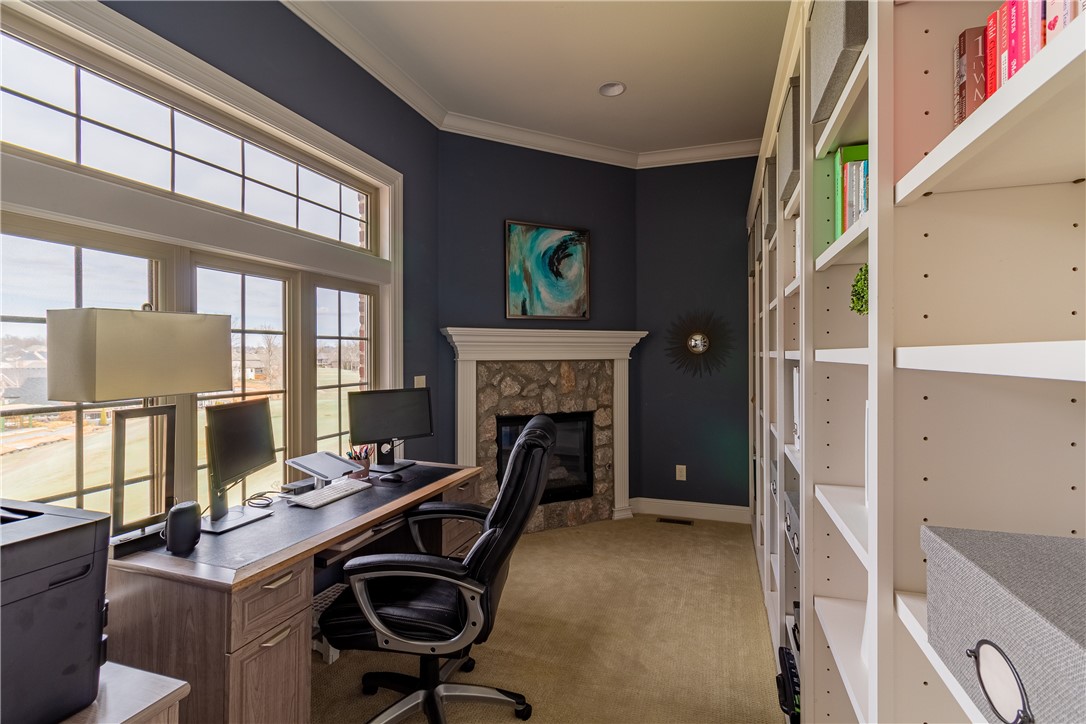 Shadow Valley Pud Ph Vii Rogers - Residential