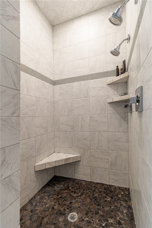 Shadow Valley Pud Ph Vii Rogers - Residential