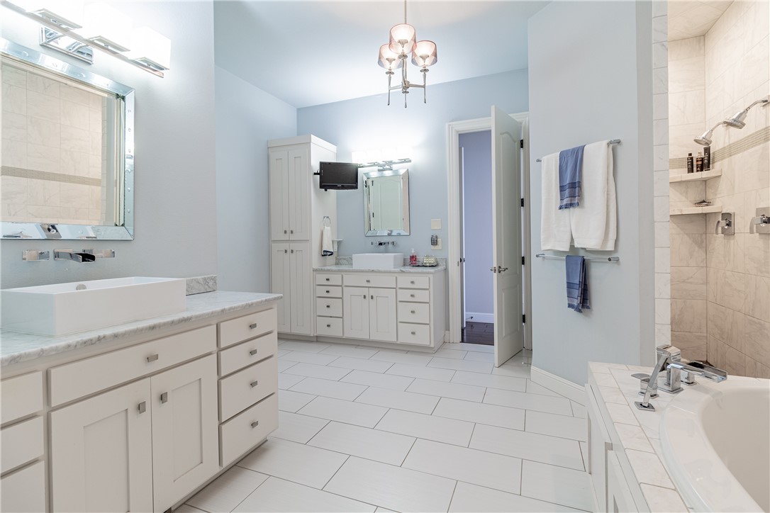 Shadow Valley Pud Ph Vii Rogers - Residential