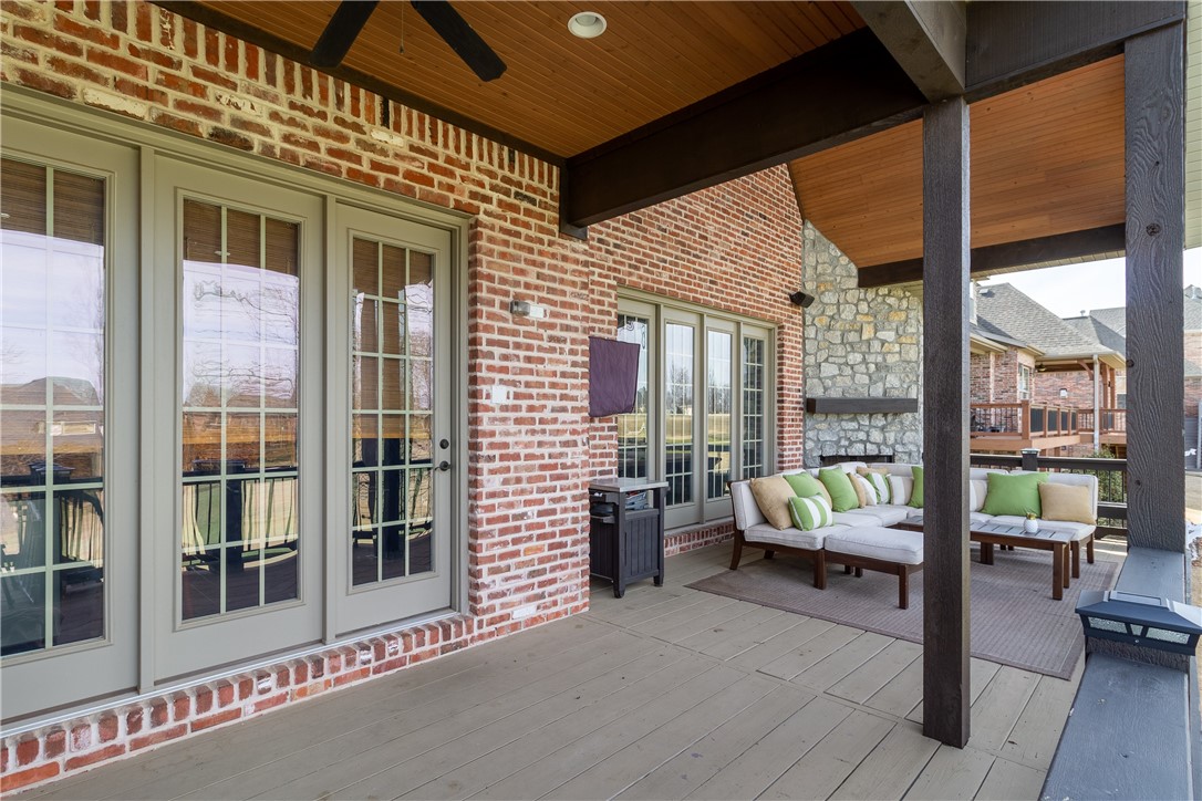 Shadow Valley Pud Ph Vii Rogers - Residential