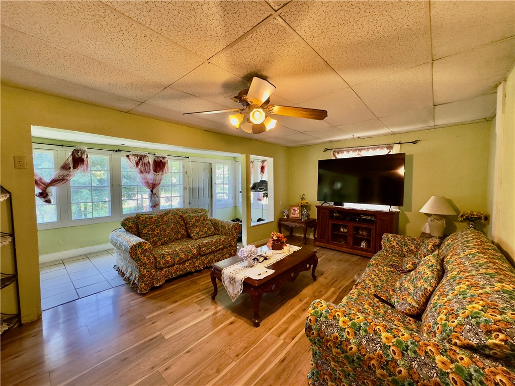CORNER SPRINGS ADD-DECATUR - Residential
