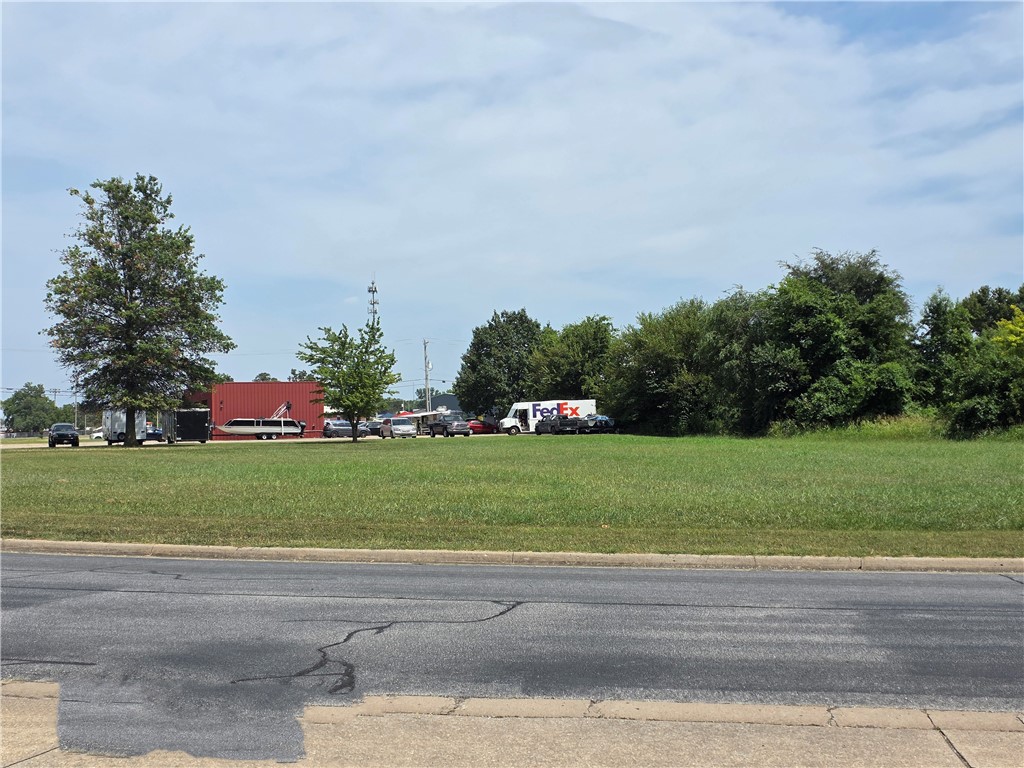 Monroe Corner Comm Ph Ii Lowell - Land