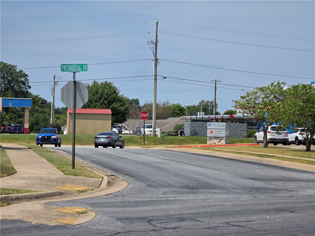 Monroe Corner Comm Ph Ii Lowell - Land