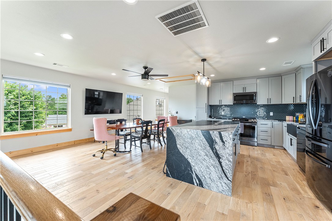 Glenbrook Sub Bentonville - Residential