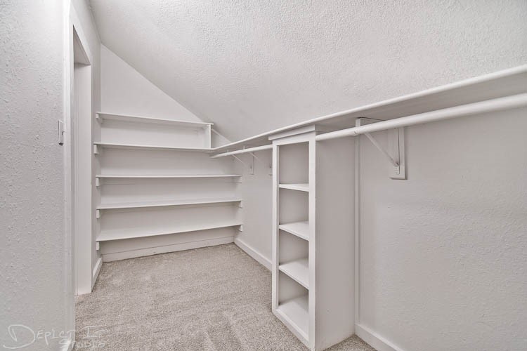 TJ Hollands - Residential