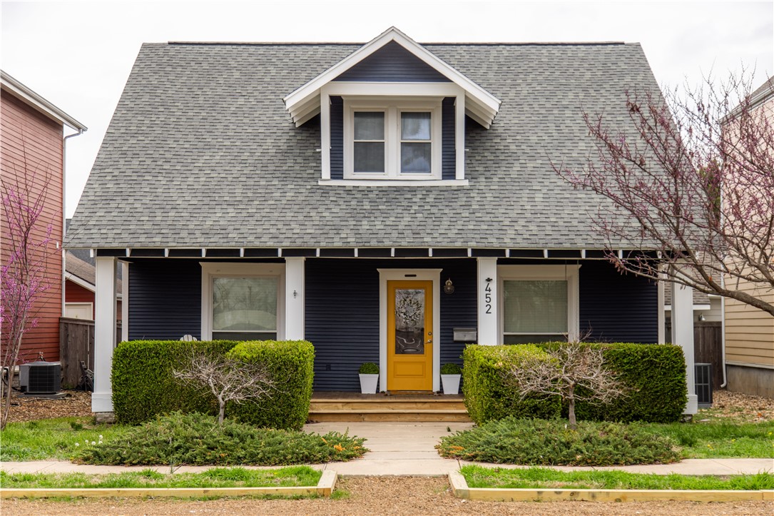 TJ Hollands - Residential