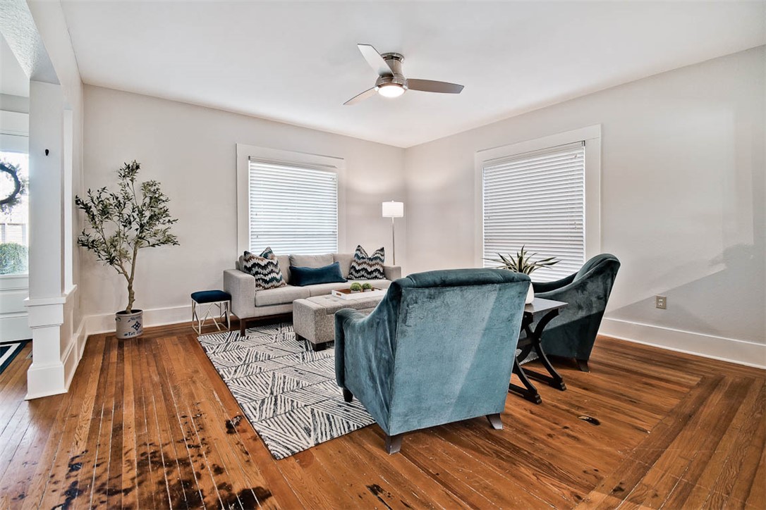 TJ Hollands - Residential