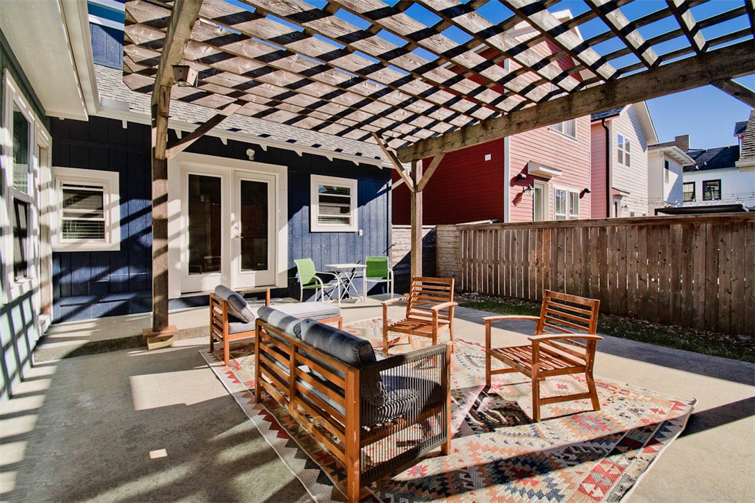 TJ Hollands - Residential