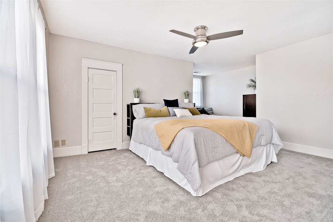 TJ Hollands - Residential