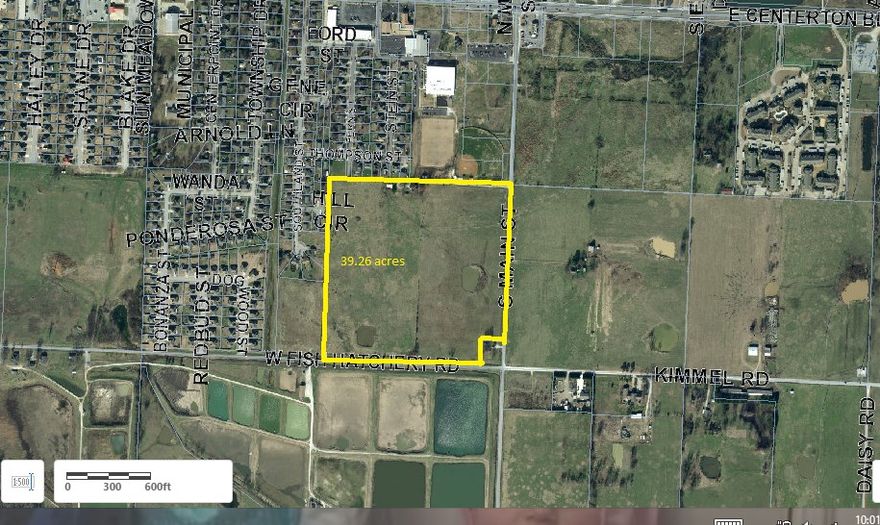 Great investment opportunity on an amazing piece of land in the middle of Centerton.  Flat, open 39+ acres.  Home is of no value and will not be shown.
