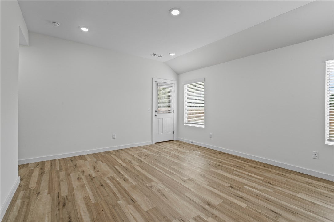 2001 N Fleetwood Lane