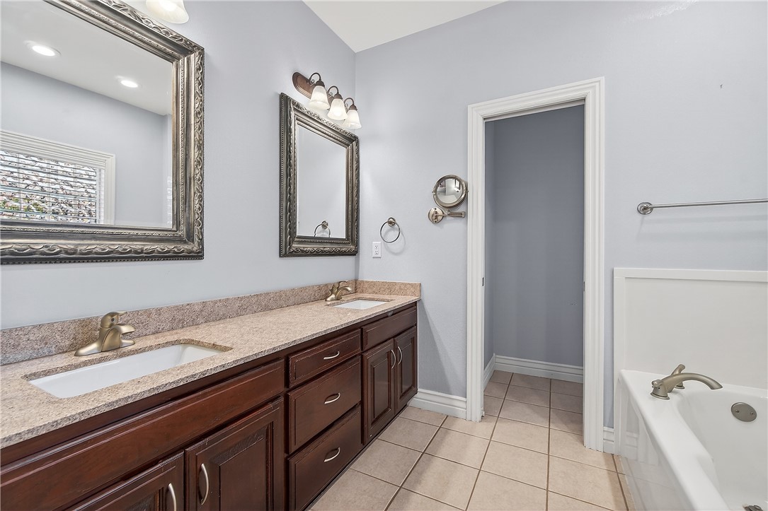 Simsberry Place Ph 2 - Residential