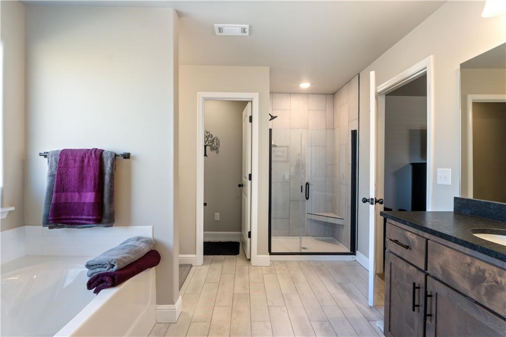 Grand Estates Ph 2 Gentry - Residential