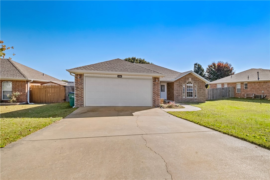 Centerpoint Sub Ph 8 Centerton - Residential