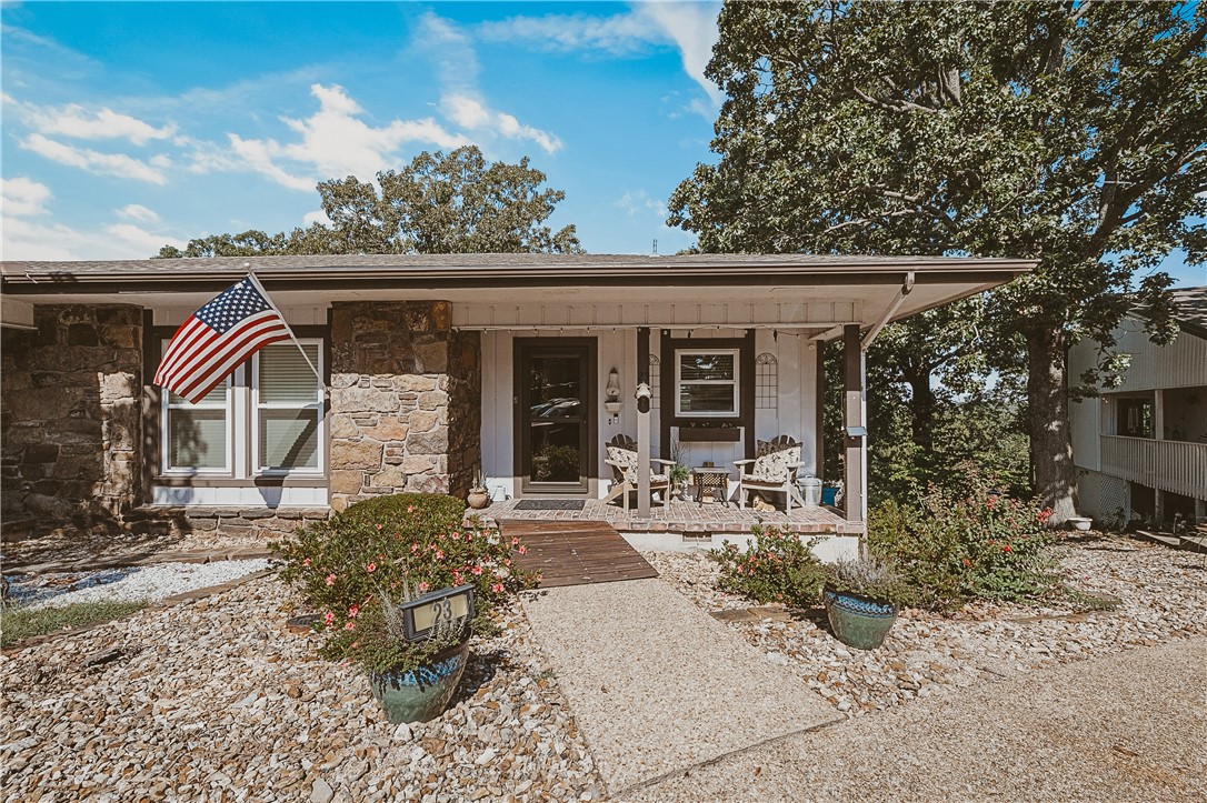 Lake Windsor Views, affordable & adorable, this 2 x 2 is move in ready. End unit in Brompton Courts close to everything for easy living. Tunnel Vision , Back 40 Trails both close, Lake Windsor is minutes away. Home is close to the Riorden Rec Center. that you get to enjoy as part of HOA fees. The view of the lake is present year round, enjoy your deck & watch the lake activities. Roof is 3 years new, most windows replaced in 2024, Lennox AC/Furnace 2023, composite deck 2015, ceiling fans in all bedrooms , living room, appliances convey. Main bath has great seat in shower & grab bar for easy entry and exit. Large storage area under the home, could be a great workshop/ craft room or perfect for canoes, paddle boards, bikes...this is a very large area with loads of shelving. Has a propane wall fireplace in FR , buyer must provide propane. Move in ready. The perfect starter home, retirement home or investment property. Immaculate, pride of ownership shows. Come for the views, stay for the beauty and easy living!