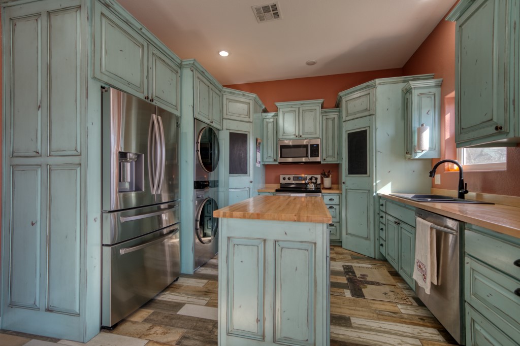 partly in Timber Lake Estates - Residential