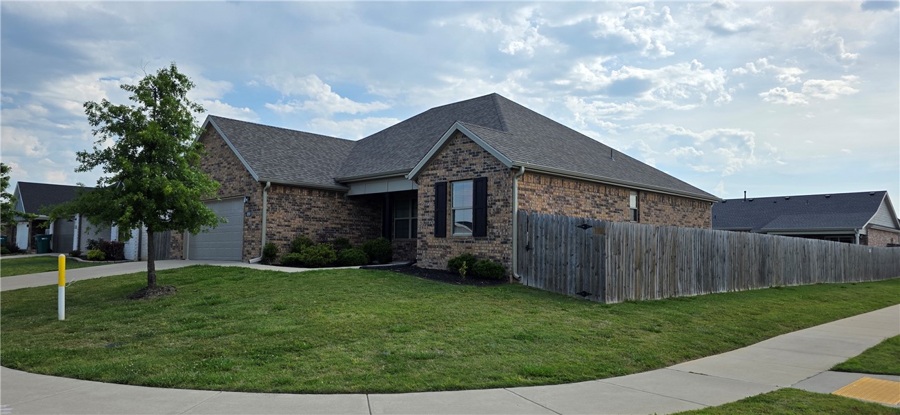 Hickory Meadows - Residential Lease