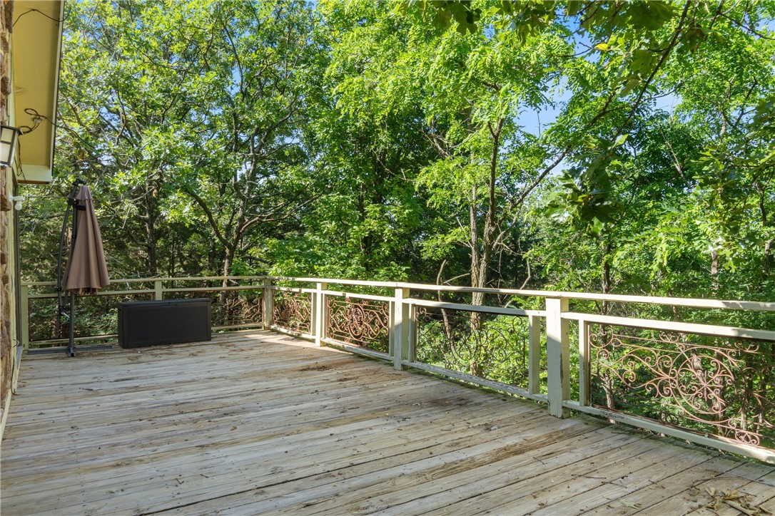 Unit 10 Holiday Island - Residential