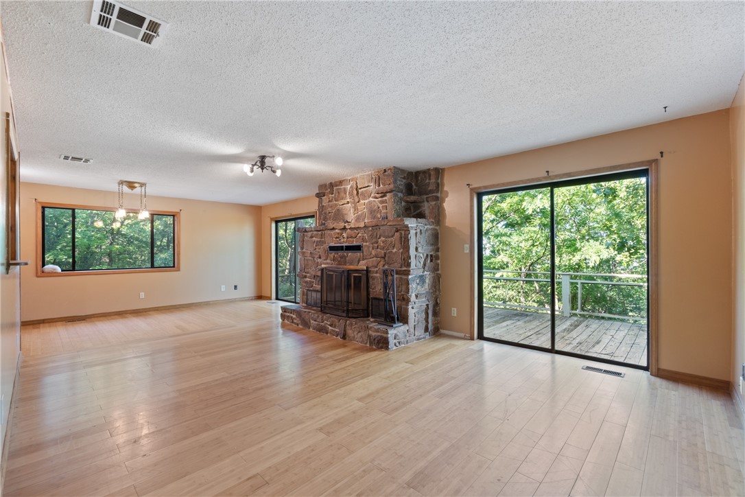 Unit 10 Holiday Island - Residential