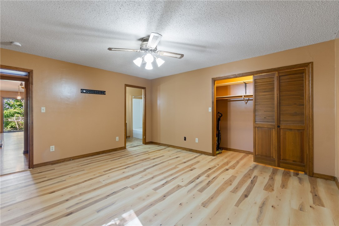 Unit 10 Holiday Island - Residential
