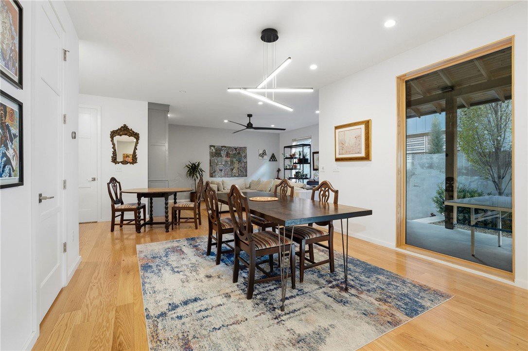 AJ SUB-BENTONVILLE - Residential Lease