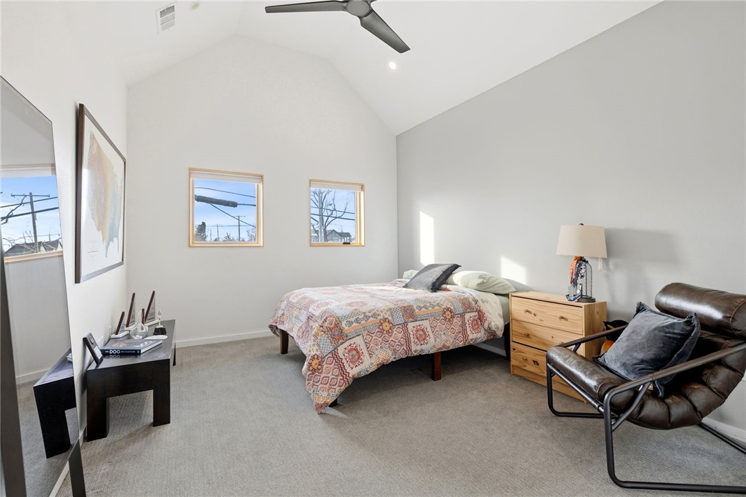 AJ SUB-BENTONVILLE - Residential Lease