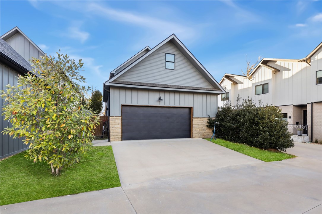 AJ SUB-BENTONVILLE - Residential Lease