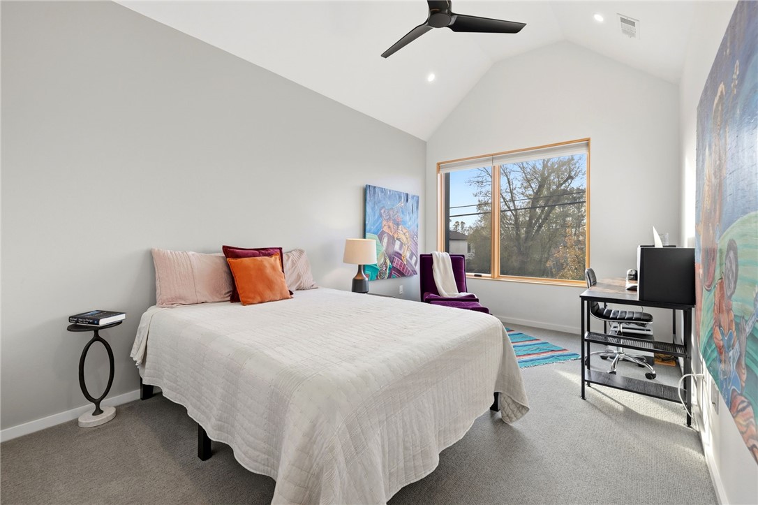 AJ SUB-BENTONVILLE - Residential Lease