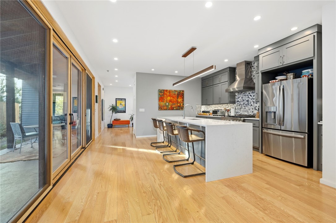 AJ SUB-BENTONVILLE - Residential Lease