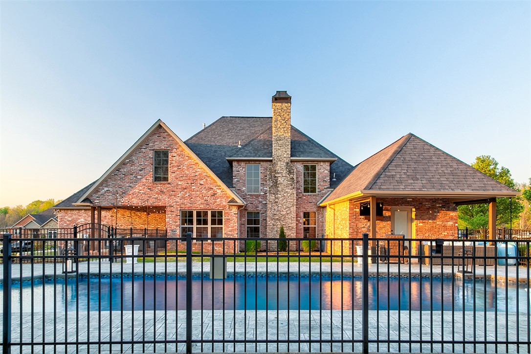 Madison Heights Siloam Spgs - Residential