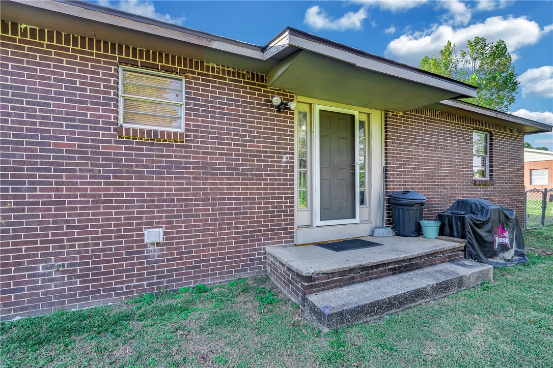 24-19-30 Rogers - Residential