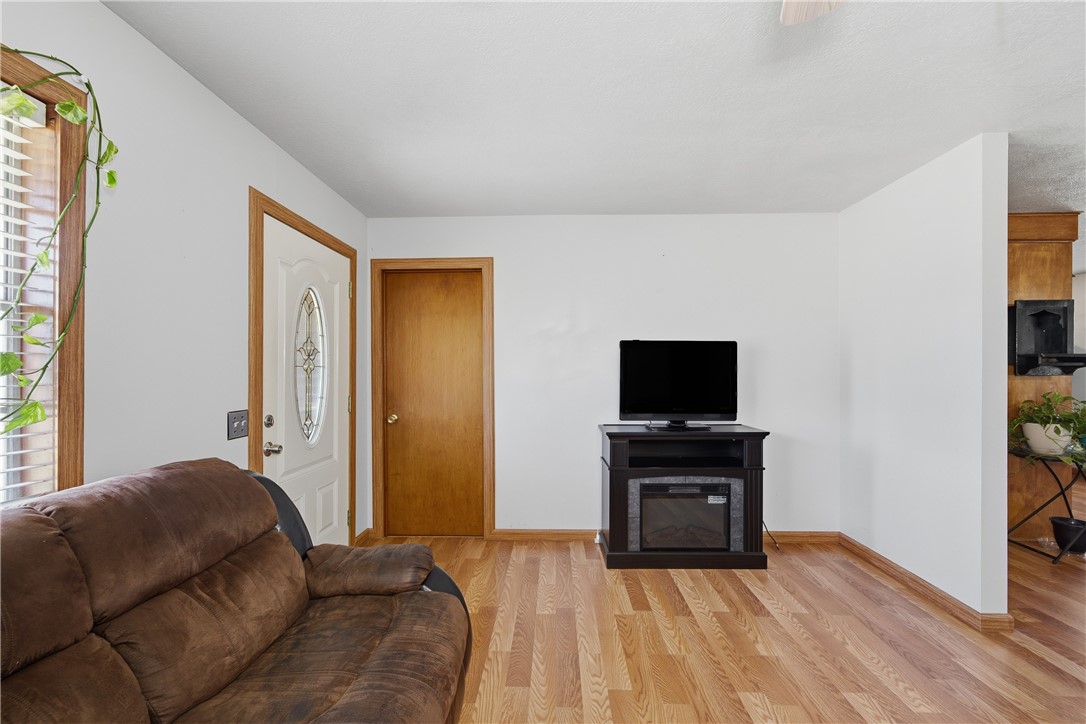 24-19-30 Rogers - Residential