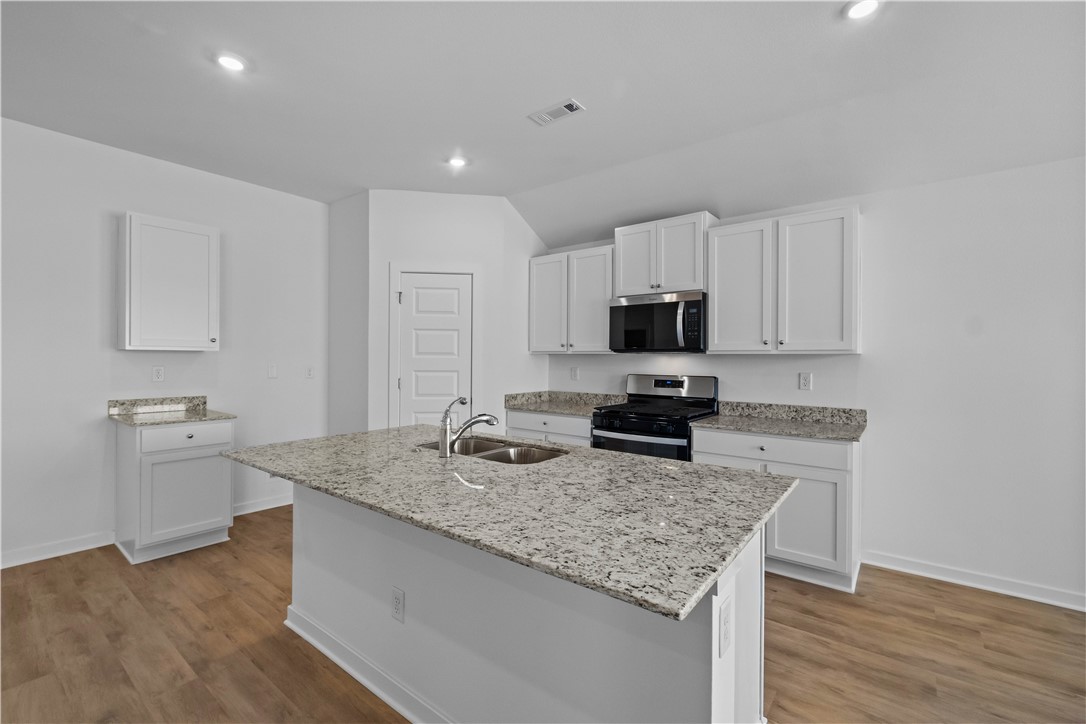 West Wind Sub Ph I Centerton - Residential Lease