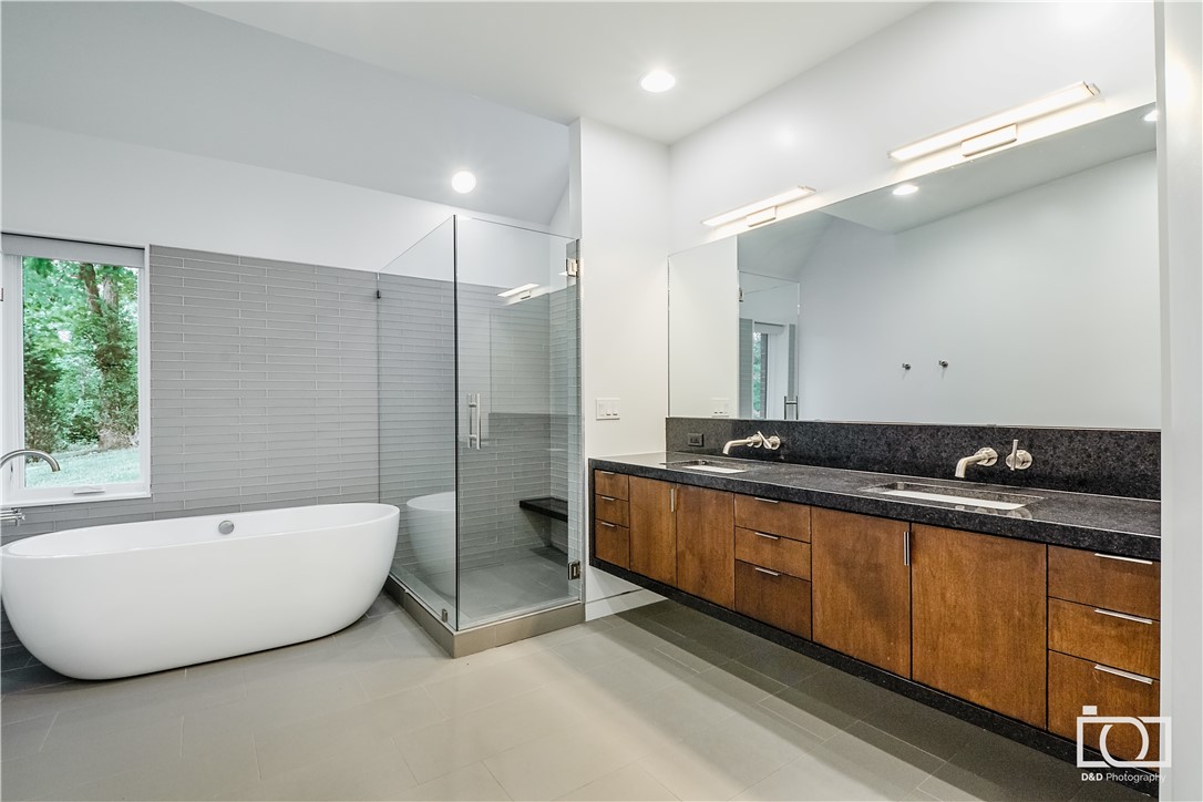 Estates At Dogwood Canyon - Residential