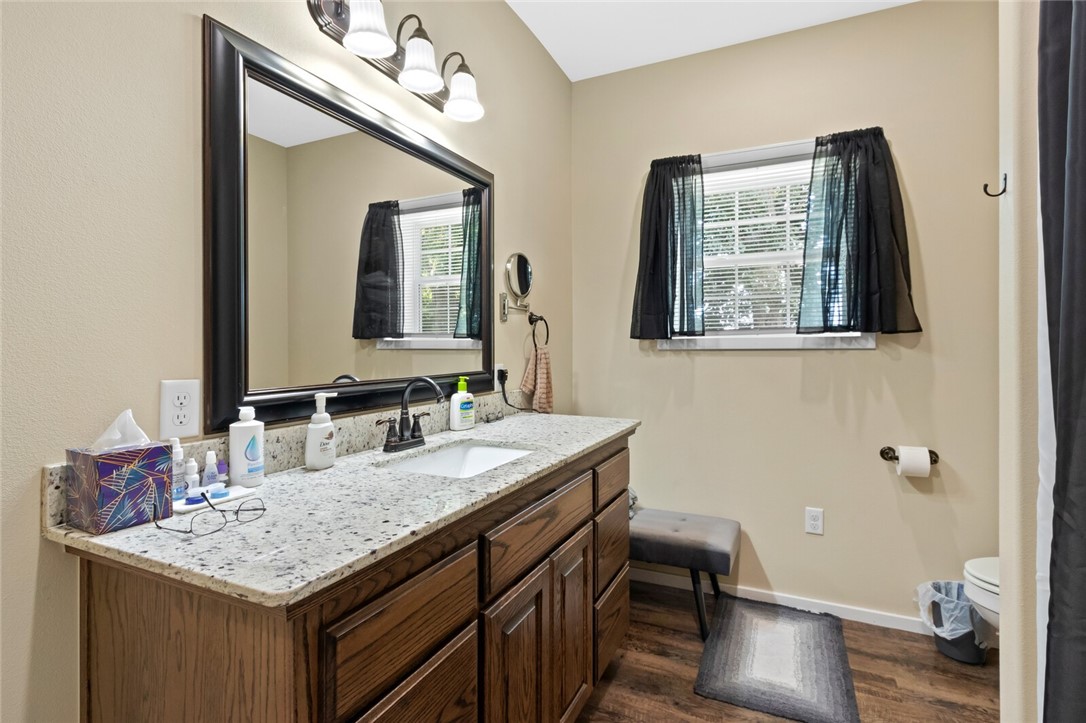 08-17-32-RURAL - Residential