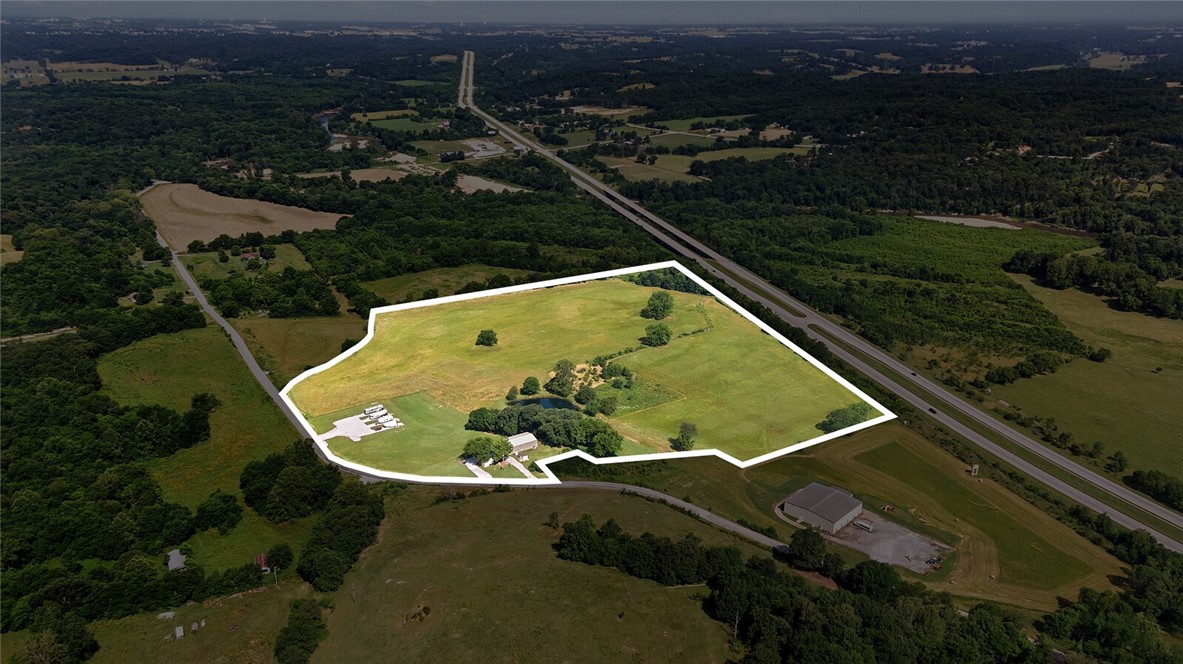 08-17-32-RURAL - Residential