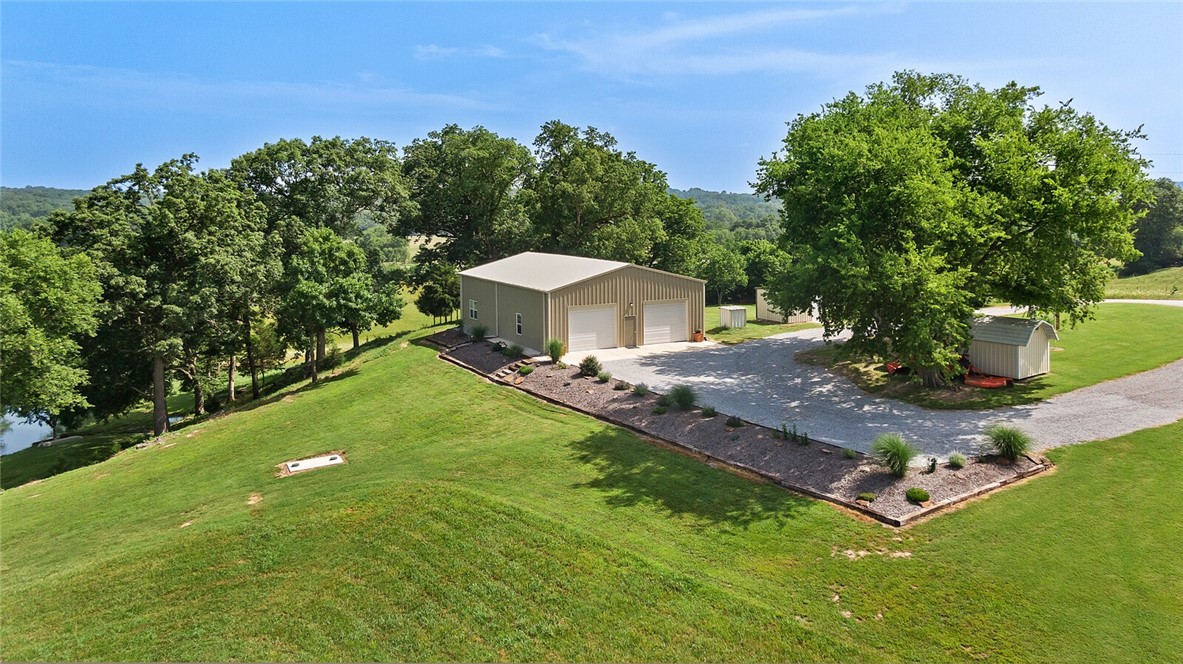 08-17-32-RURAL - Residential