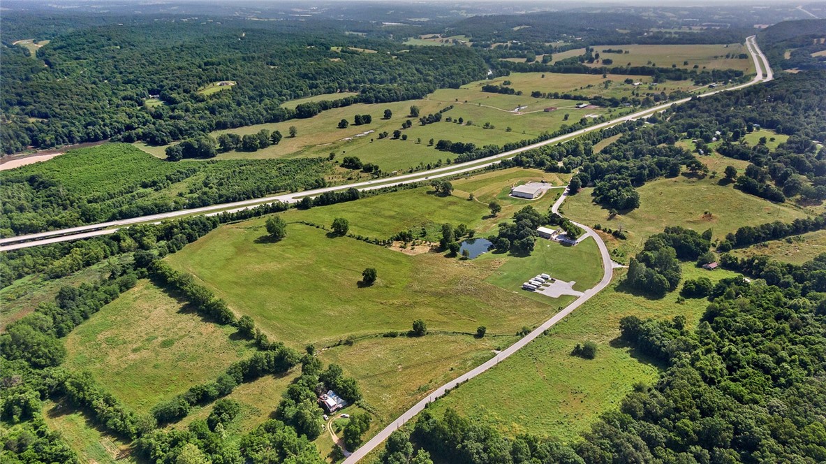 08-17-32-RURAL - Residential