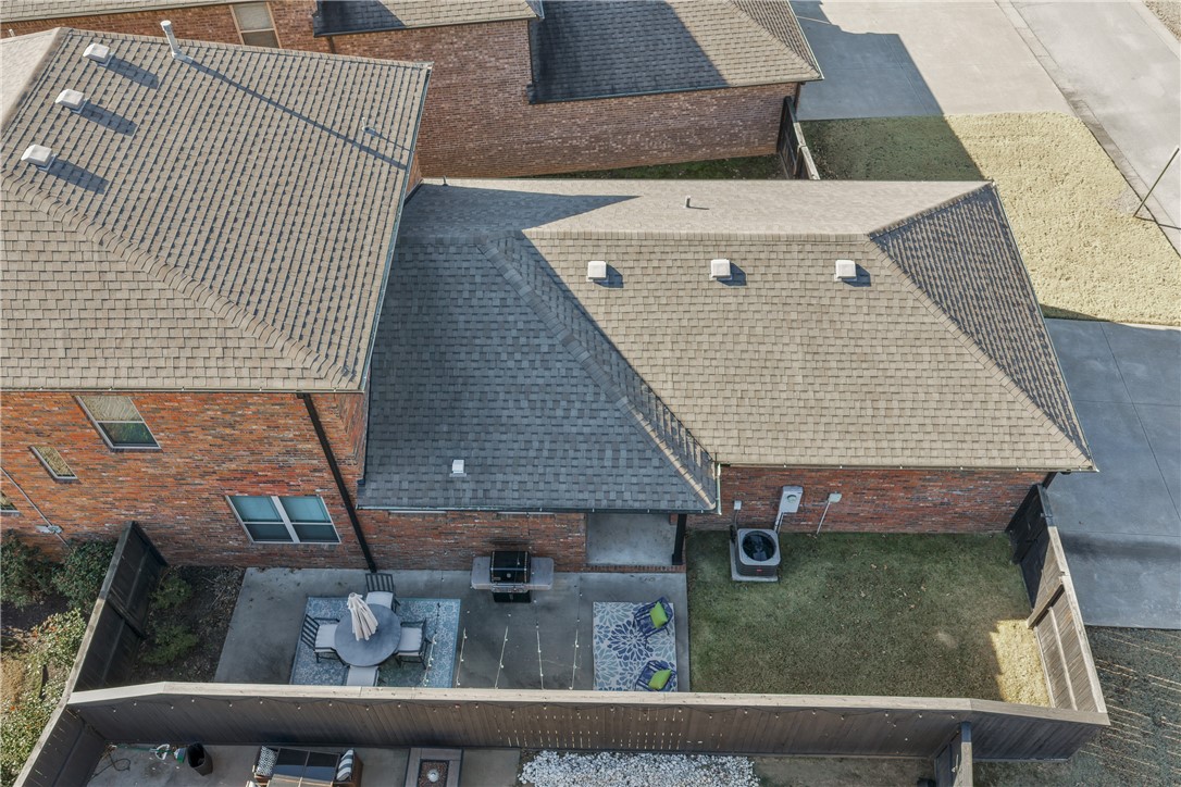 Town Homes At Forest Hills - Residential