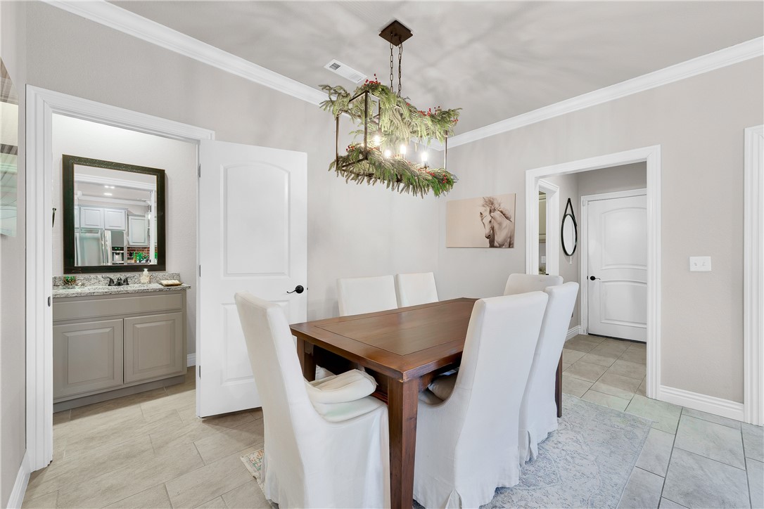 Town Homes At Forest Hills - Residential