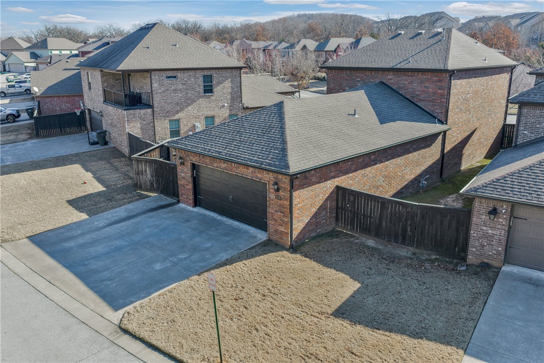 Town Homes At Forest Hills - Residential