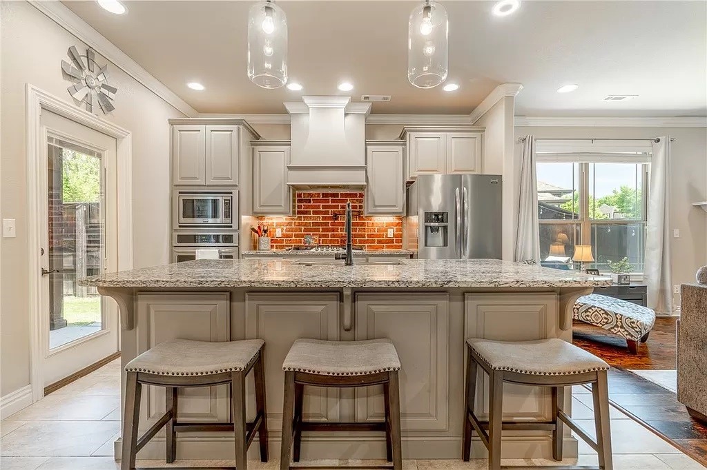 Town Homes At Forest Hills - Residential